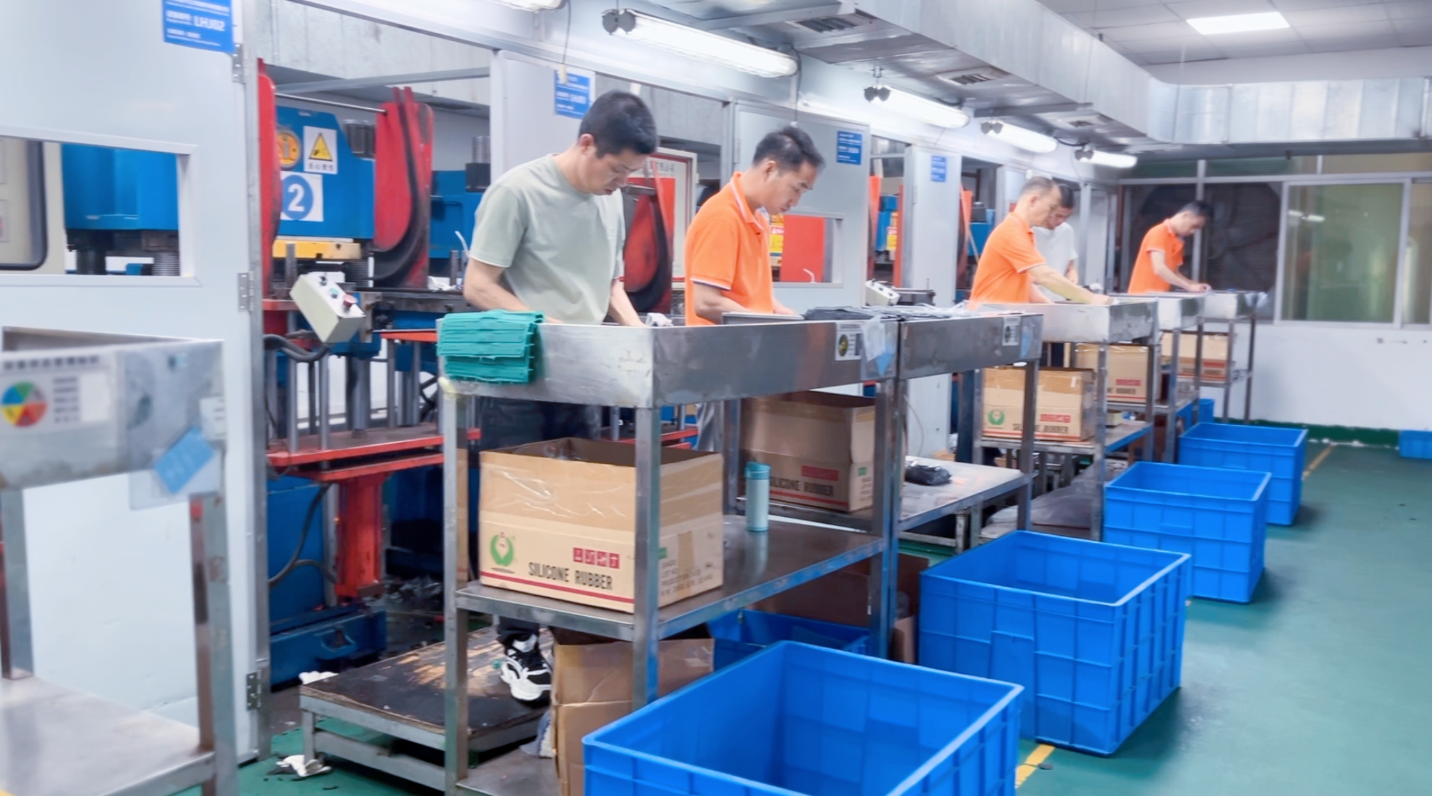【新品快递】九游会在线集团RFID硅胶腕带工厂NFC变色硅胶腕带光变手环新品上市